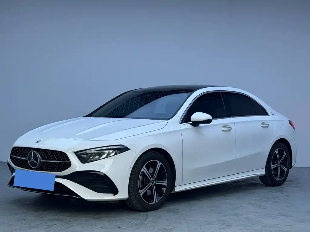 Mercedes-Benz A-Class 2024 A 200 L Fashion купить на сайте DeffCars
