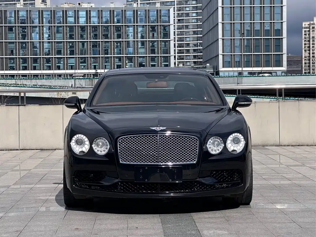 Flying Spur 2014 4.0T V8 Standard Edition купить на сайте DeffCars