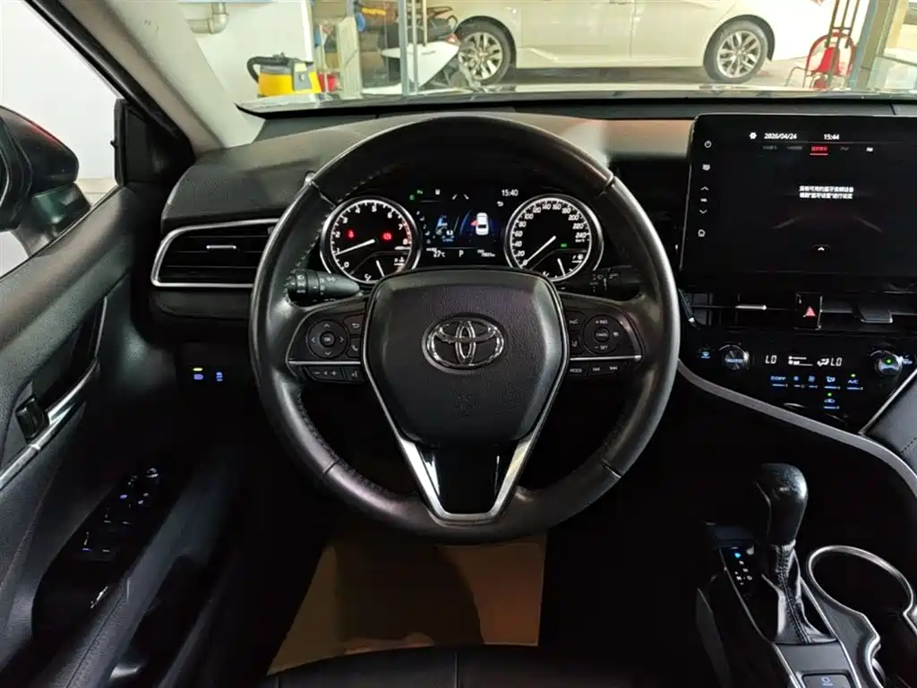 Camry 2021 2.0G Deluxe Edition купить на сайте DeffCars