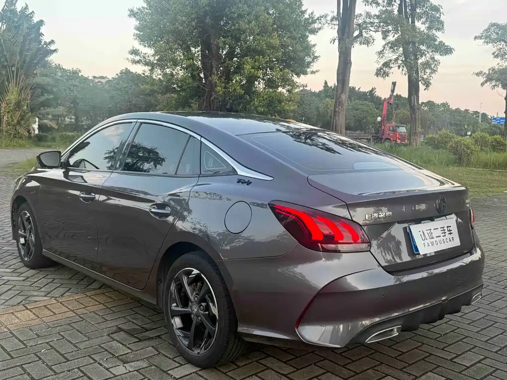 MG5 2023 300TGI DCT luxury edition купить на сайте DeffCars
