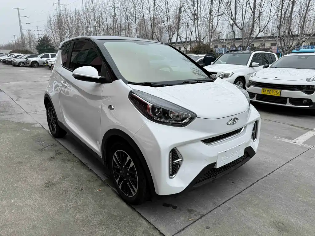Little Ant 2022 model facelift sweet pink version half sugar version lithium iron phosphate 30.7kWh 30kW 301km купить на сайте DeffCars
