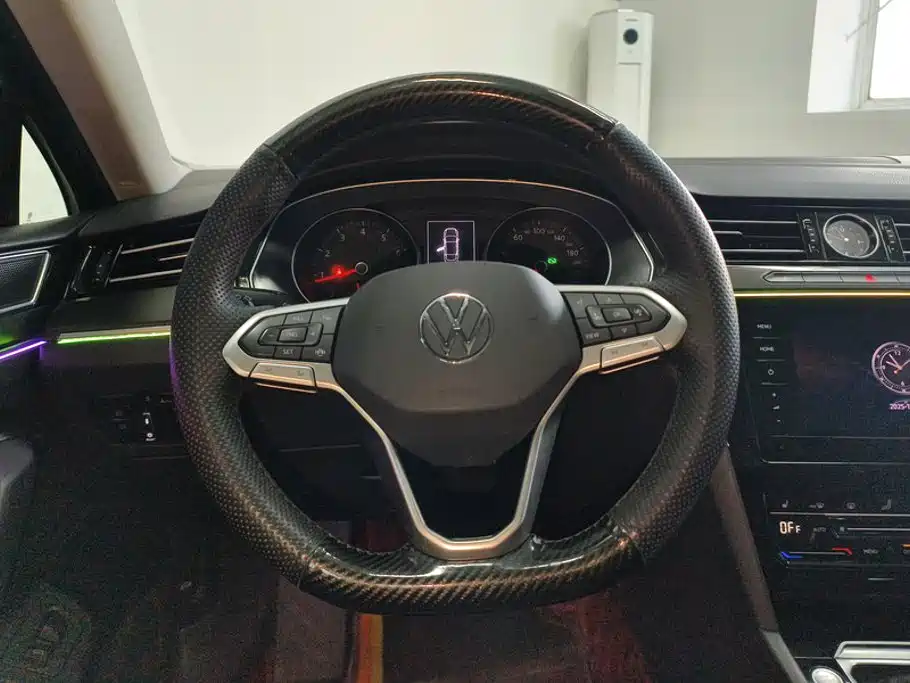 Magotan 2020 330TSI DSG leading model купить на сайте DeffCars
