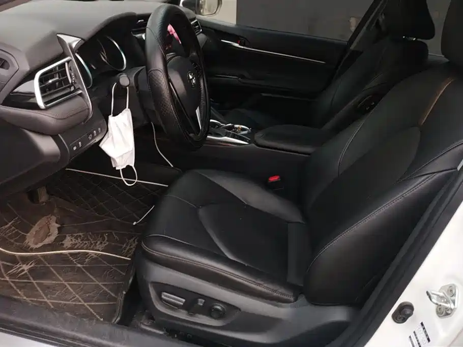 Camry 2019 facelift 2.5G Deluxe Edition купить на сайте DeffCars