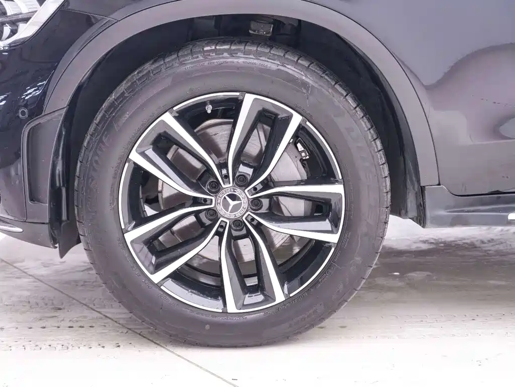 Mercedes-Benz GLC 2022 facelift second GLC 260 L 4MATIC dynamic version купить на сайте DeffCars