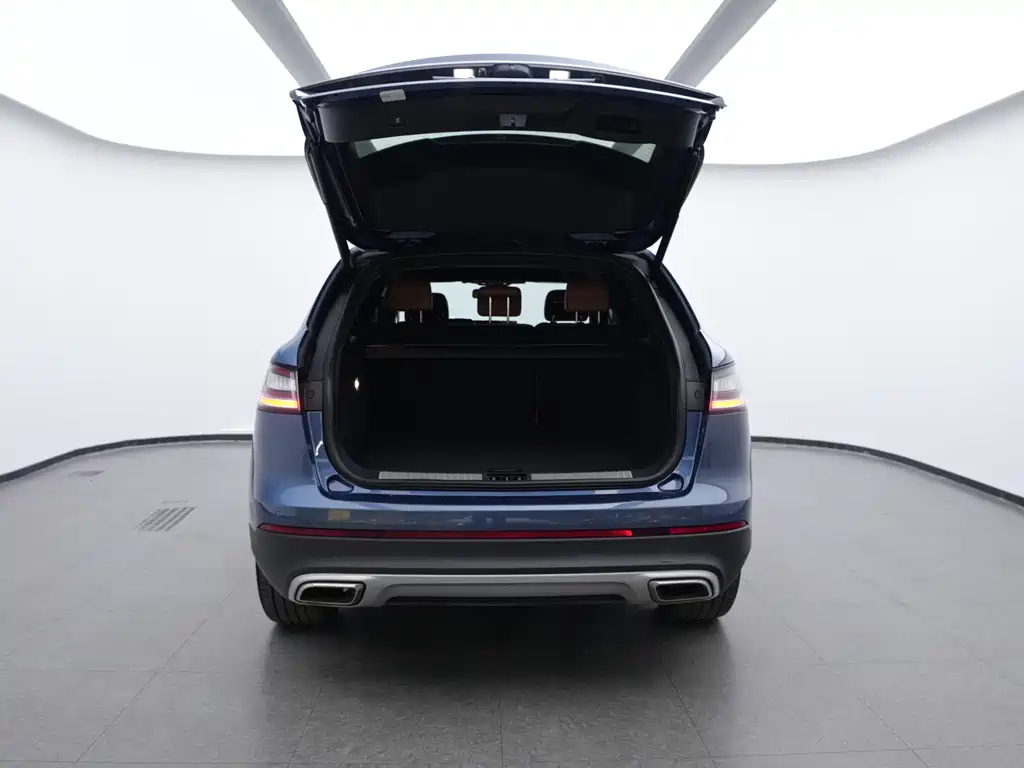 Voyager 2021 2.7T 4WD Presidential Edition купить на сайте DeffCars