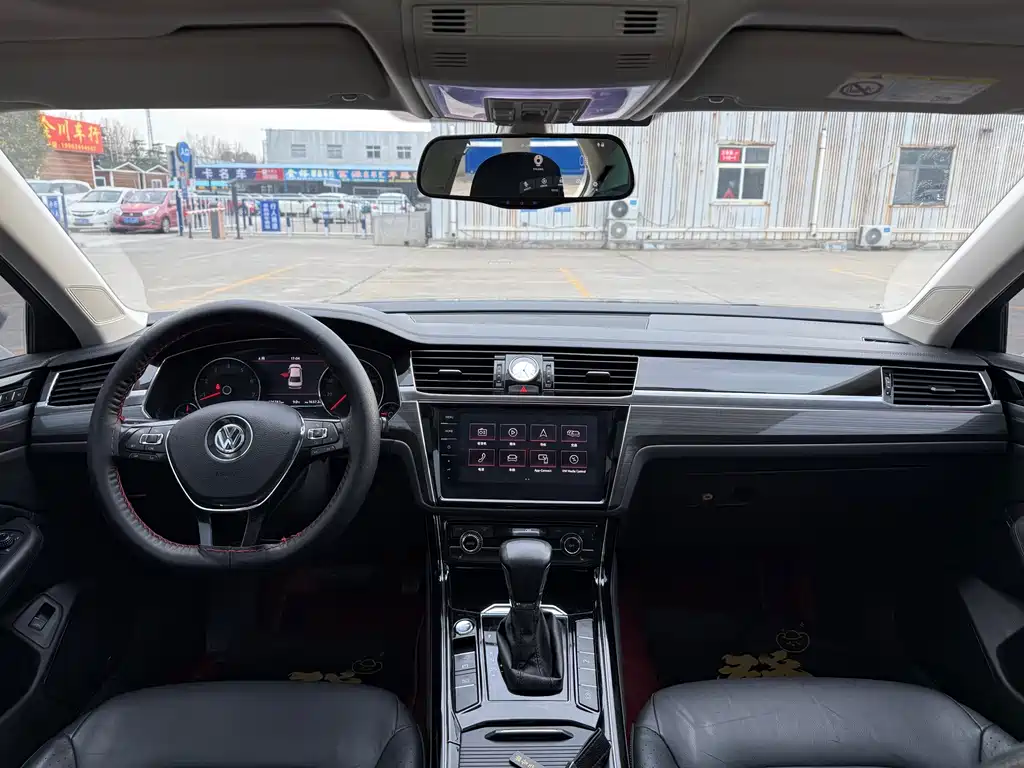 Phideon 2018 Modified 380TSI 2WD Business Edition купить на сайте DeffCars