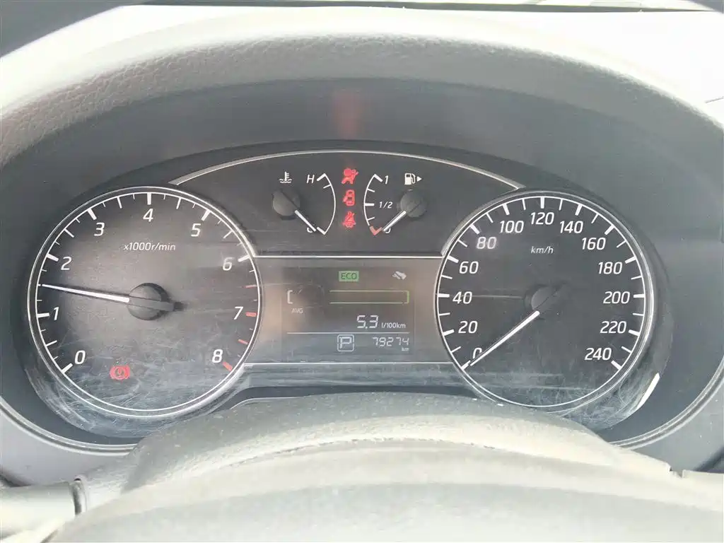 Tiida 2016 1.6L CVT cool version купить на сайте DeffCars