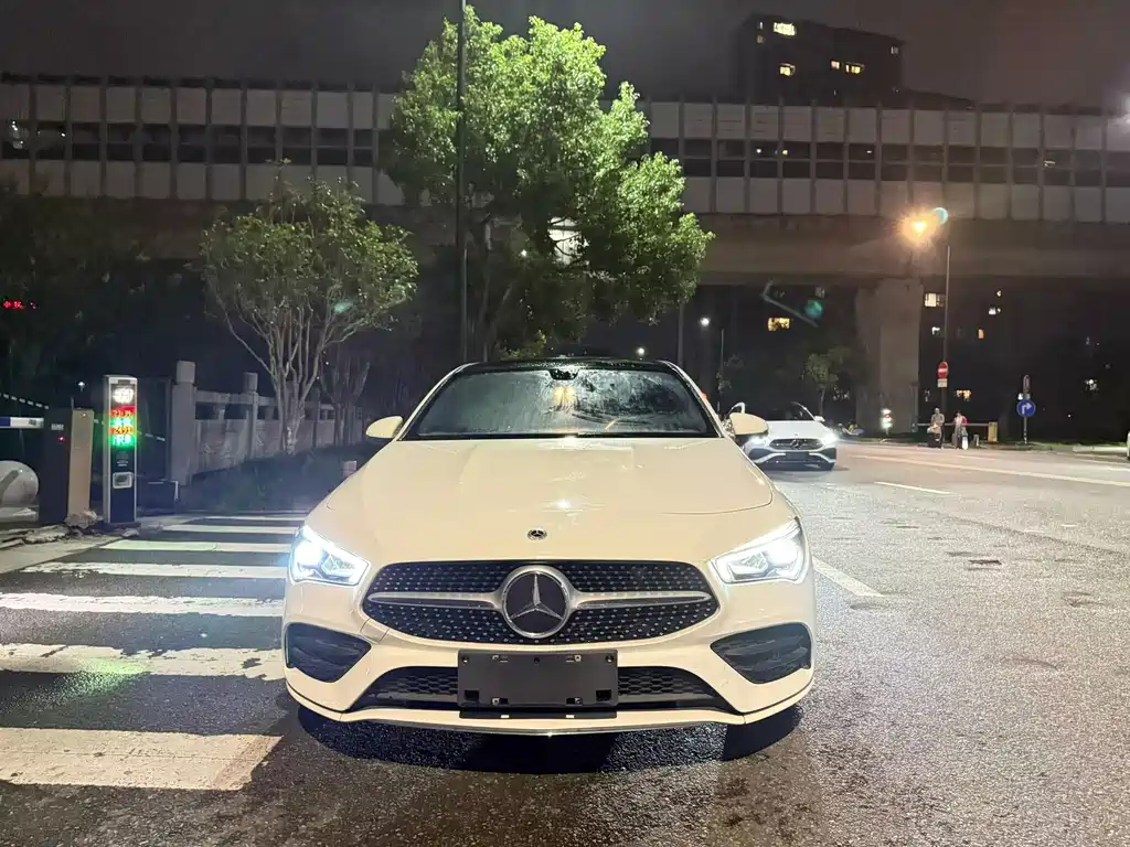 Mercedes-Benz CLA imported 2022 CLA 200 купить на сайте DeffCars