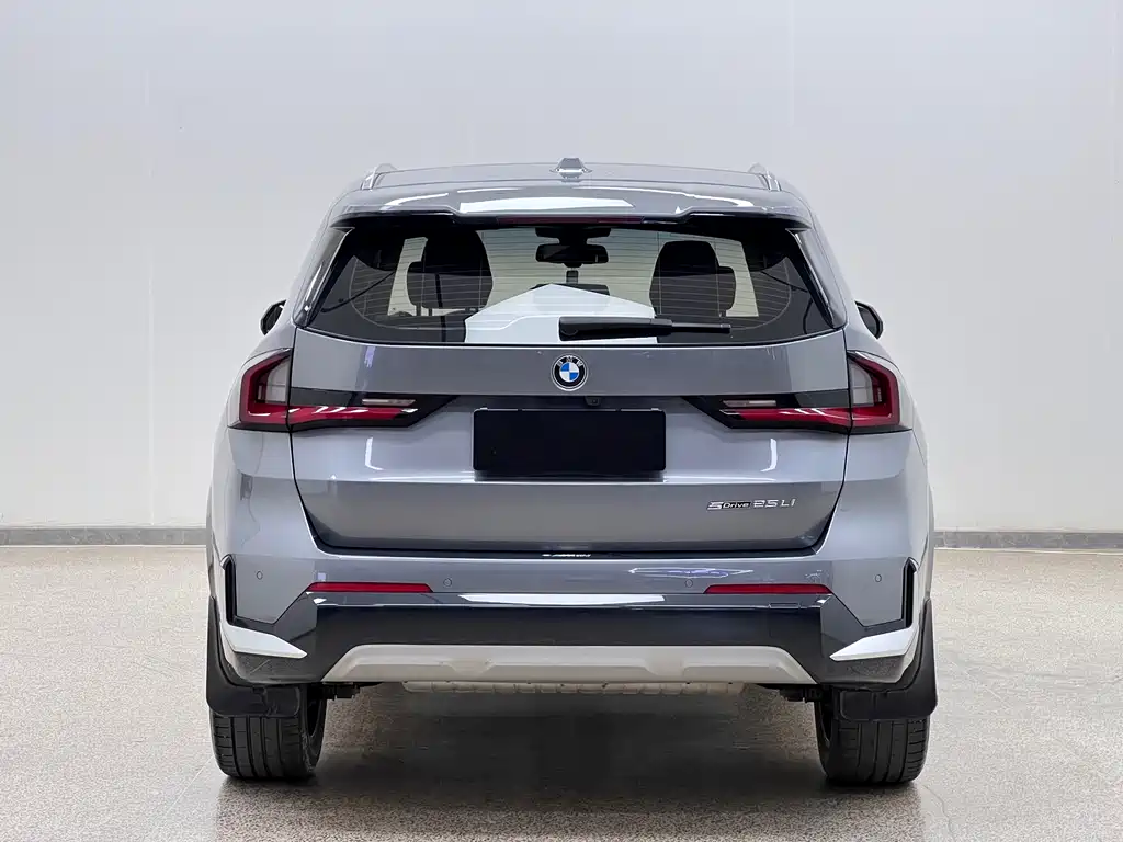 BMW X1 2023 sDrive25Li X Design Package купить на сайте DeffCars