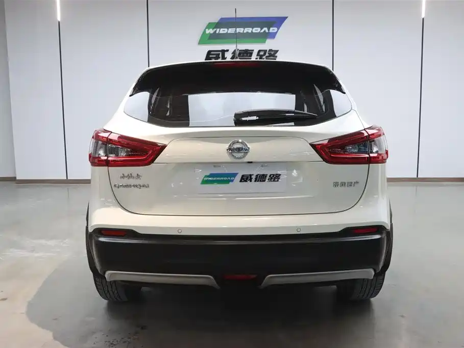 Qashqai 2021 2.0L CVT Deluxe Edition купить на сайте DeffCars