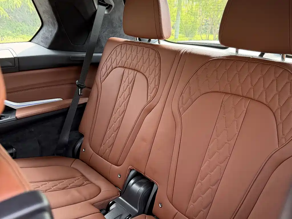 BMW X7 2023 xDrive40i Exclusive M Sports Package купить на сайте DeffCars