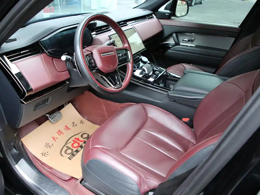 Range Rover Sport 2023 400PS Dynamic SE купить на сайте DeffCars