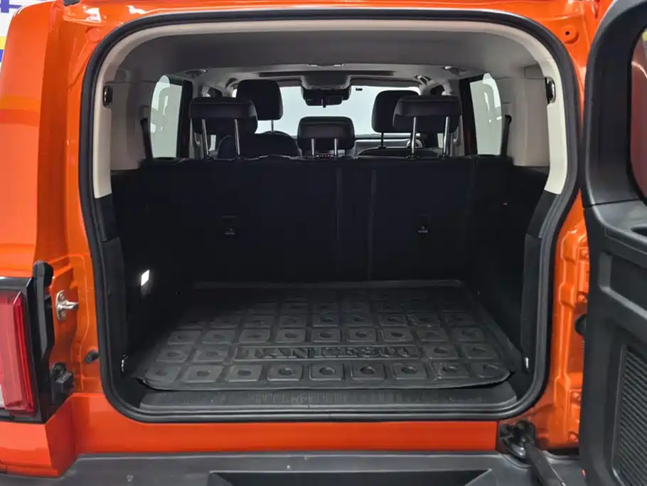 Tank 300 2021 Off-Road Version 2.0T Conqueror купить на сайте DeffCars