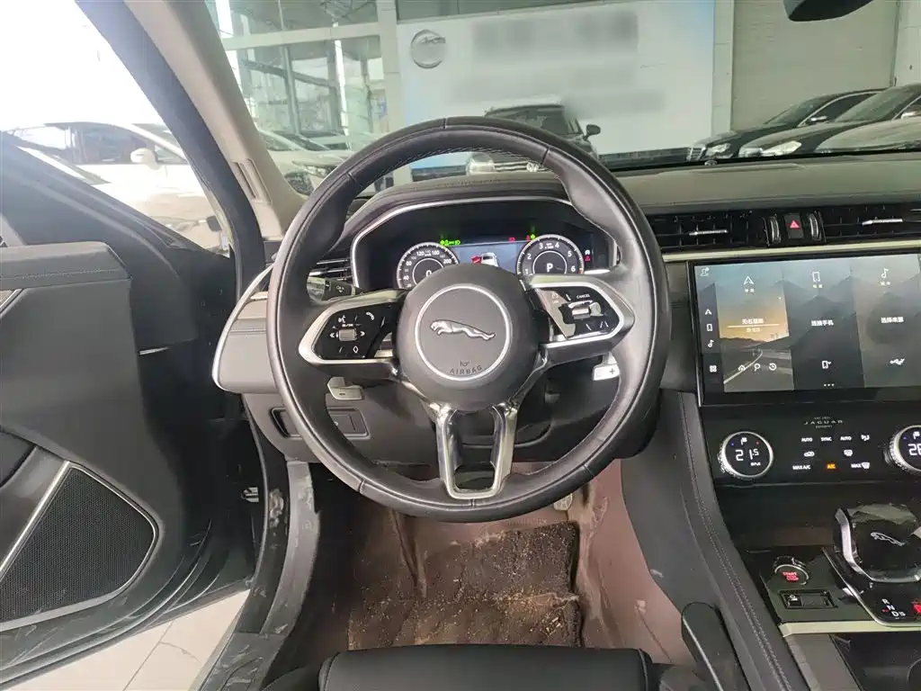 Jaguar XFL 2022 XFL 2.0T P200 2WD Elite Deluxe Edition купить на сайте DeffCars