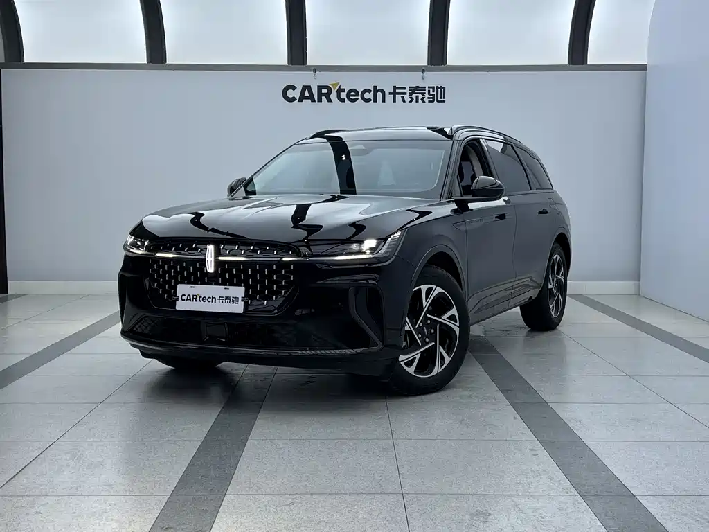 Voyager 2025 2.0T four-wheel drive Zunyi hybrid version купить на сайте DeffCars