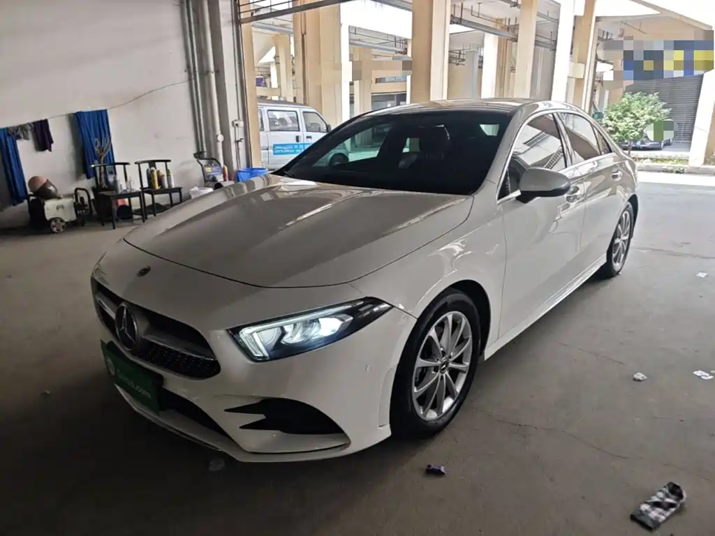 Mercedes-Benz A-Class 2020 A 200 L Sports Sedan купить на сайте DeffCars