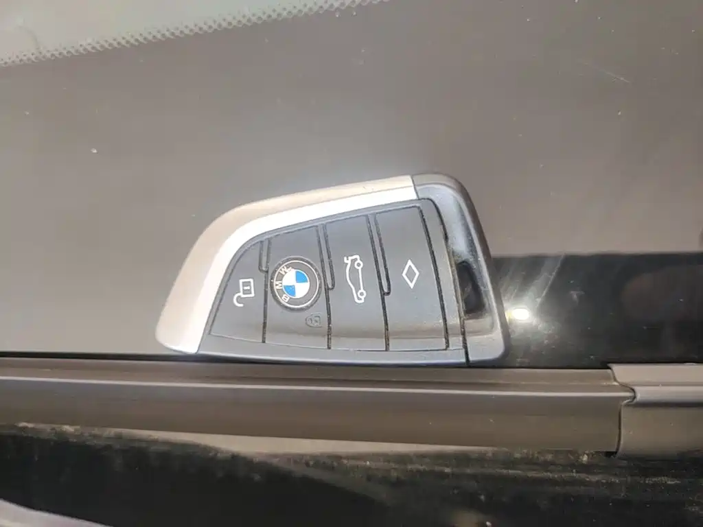 BMW X3 2020 xDrive25i Luxury Package купить на сайте DeffCars