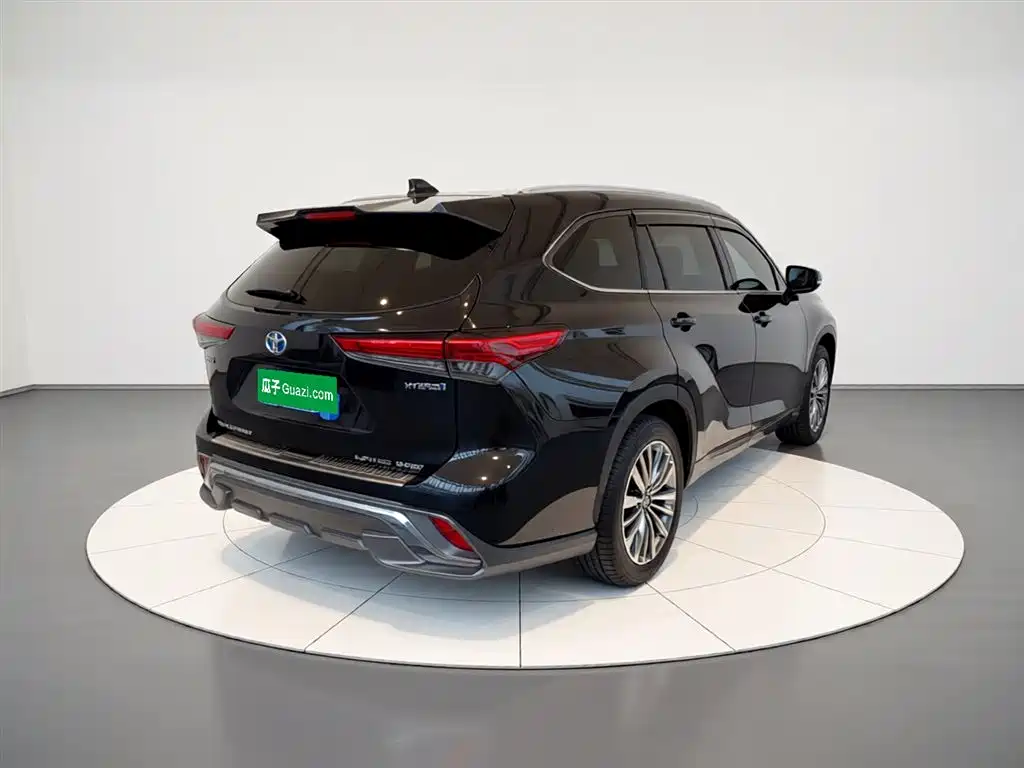 Highlander 2022 dual engine 2.5L four-wheel drive extreme version 7 seats купить на сайте DeffCars