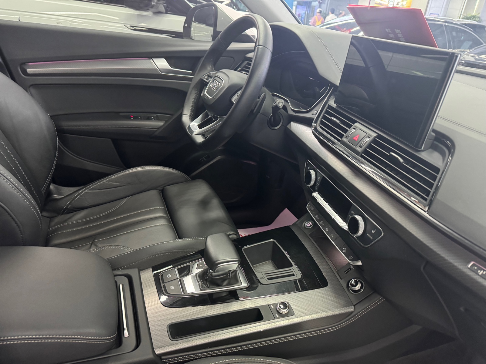 Audi Q5L 2022 40T luxury and dynamic model купить на сайте DeffCars