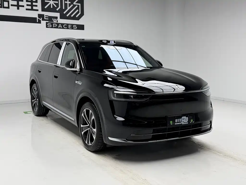 Wenjie M7 2026 extended range Max four-wheel drive version 5 seats (192-line lidar) купить на сайте DeffCars