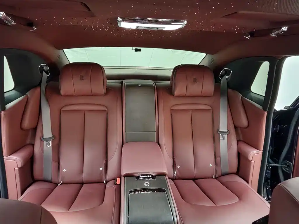 Ghost 2021 6.7T standard wheelbase version купить на сайте DeffCars