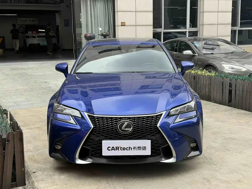 Lexus GS 2017 300 F SPORT купить на сайте DeffCars