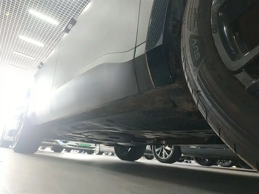 Touron 2025 Touron Pro 450TSI four-wheel drive peak version купить на сайте DeffCars