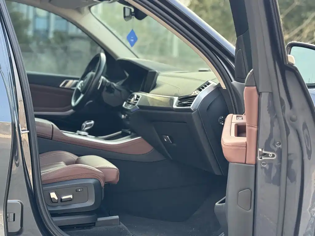 BMW X5 imported 2021 xDrive30i M sports package купить на сайте DeffCars