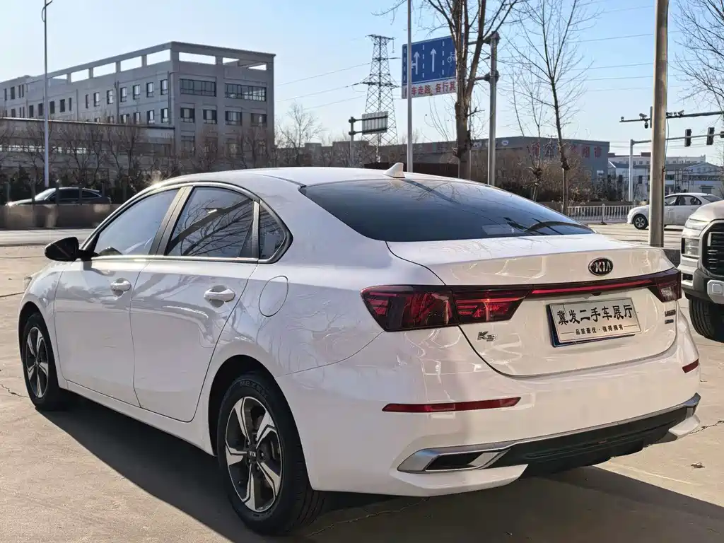 Kia K3 2019 1.5L CVT Comfort Edition купить на сайте DeffCars