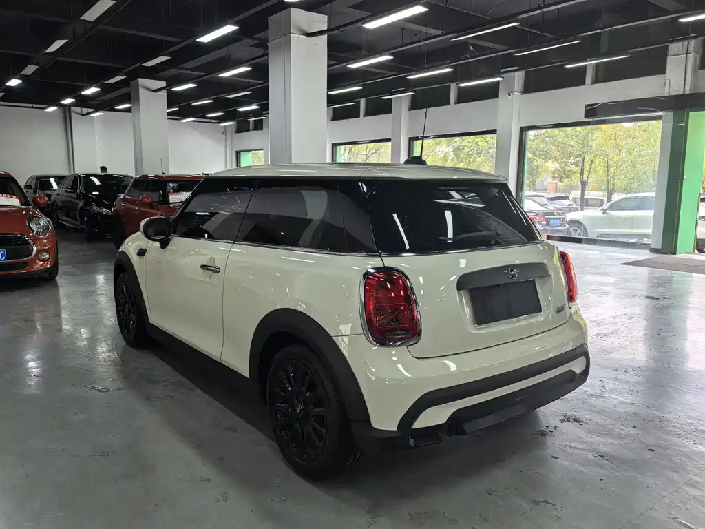 MINI 2022 facelift 1.5T ONE купить на сайте DeffCars