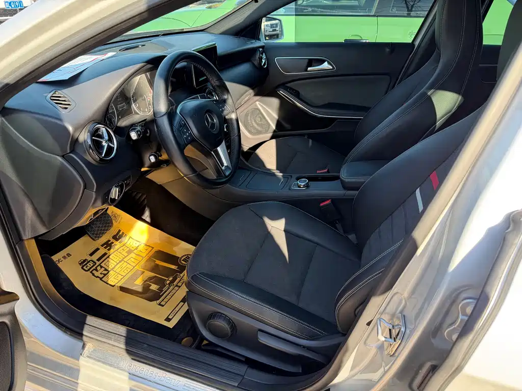 Mercedes-Benz A-Class Imported 2013 A 180 Fashion Model купить на сайте DeffCars