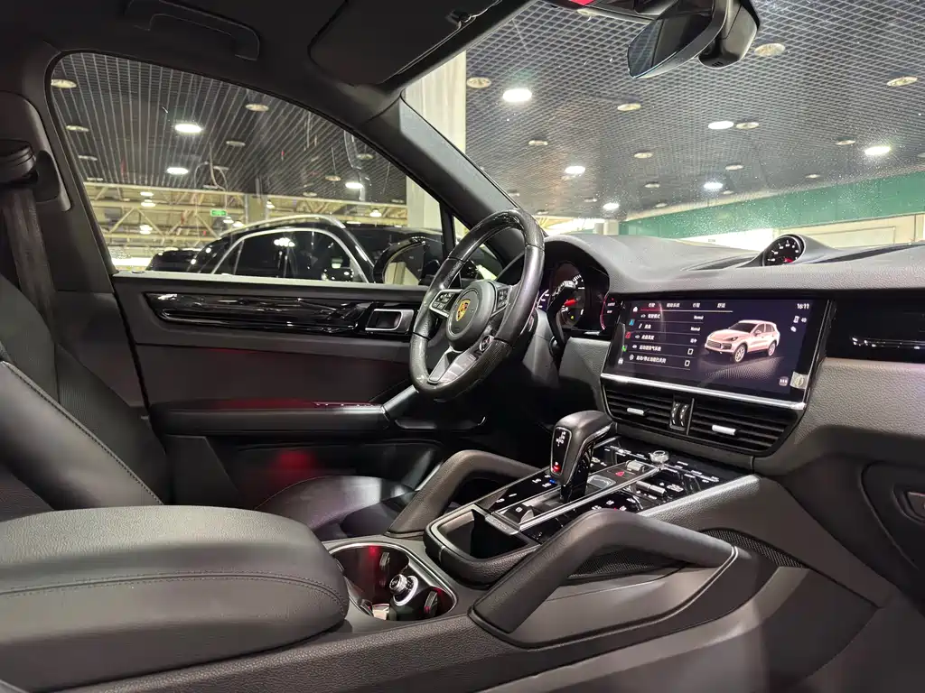 Cayenne 2023 Cayenne S 2.9T купить на сайте DeffCars