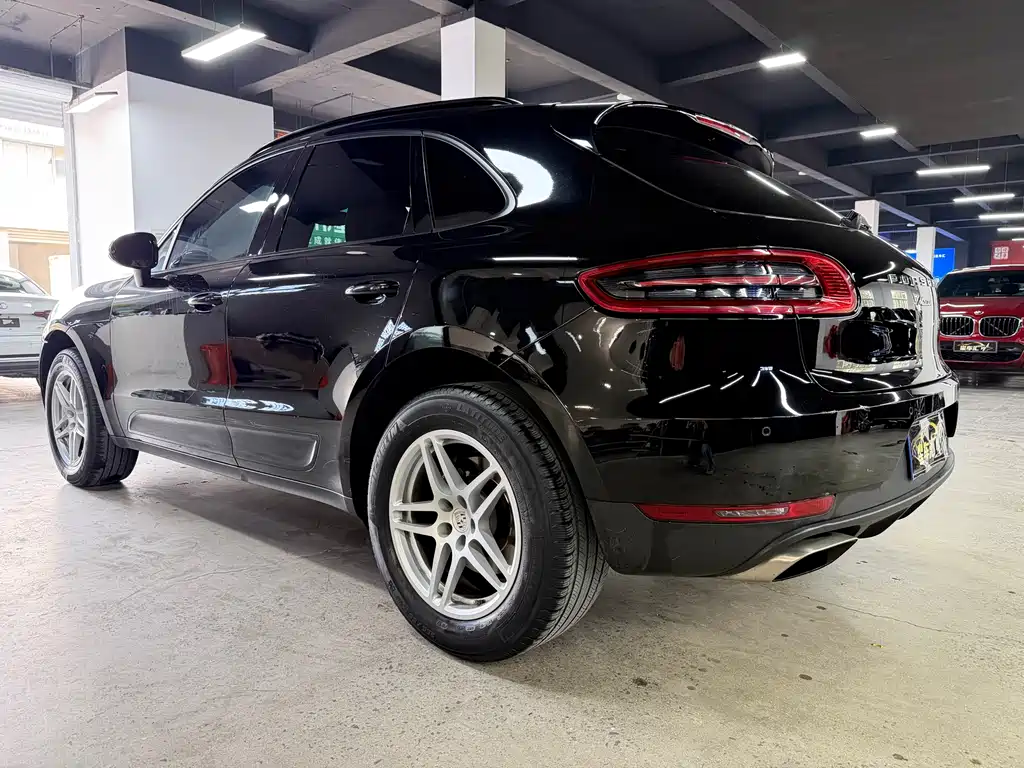 Macan 2017 Macan 2.0T купить на сайте DeffCars