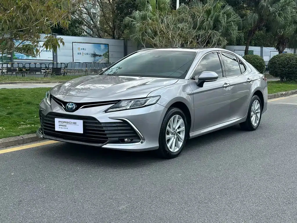 Camry 2021 Dual Engine 2.5HGVP Leading Edition купить на сайте DeffCars