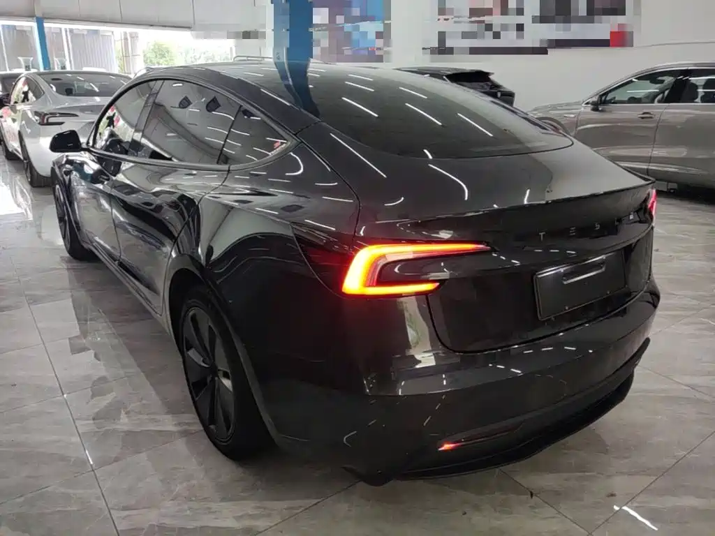 Model 3 2023 long-range all-wheel drive version купить на сайте DeffCars