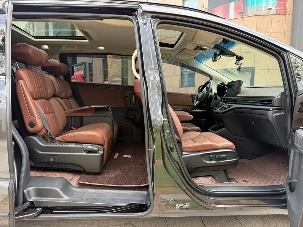 Odyssey 2022 2.0L e:HEV Sharp Extreme Edition купить на сайте DeffCars