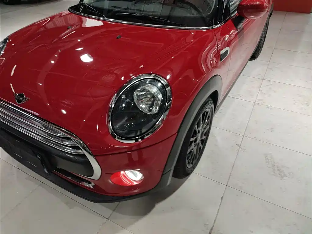 MINI 2019 1.5T ONE PLUS купить на сайте DeffCars
