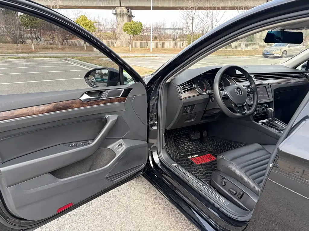 Magotan 2019 330TSI DSG luxury model National V купить на сайте DeffCars