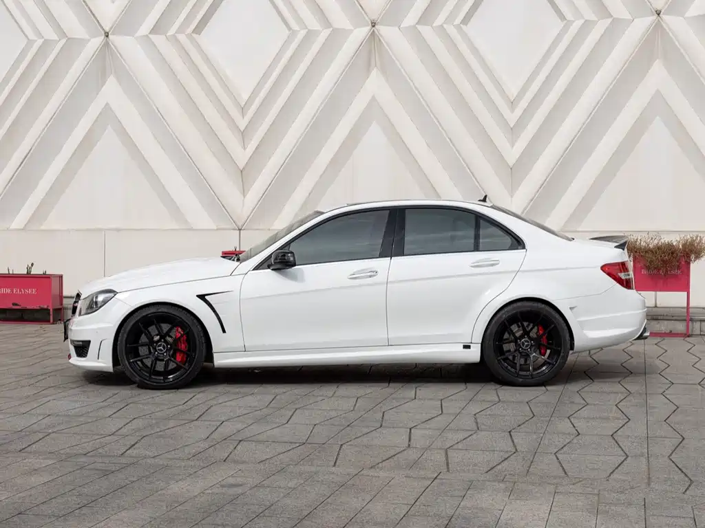 Mercedes-Benz C-Class AMG 2014 AMG C 63 Edition 507 купить на сайте DeffCars