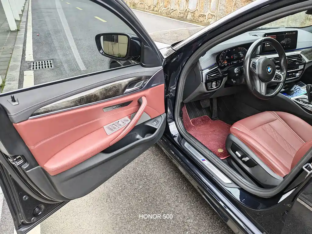 BMW 5 Series 2022 525Li M Sports Package купить на сайте DeffCars