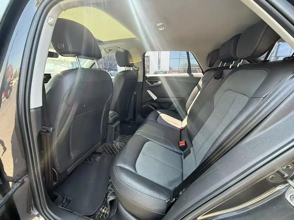 Audi Q2L 2018 35 TFSI Fashionable and Elegant National VI купить на сайте DeffCars