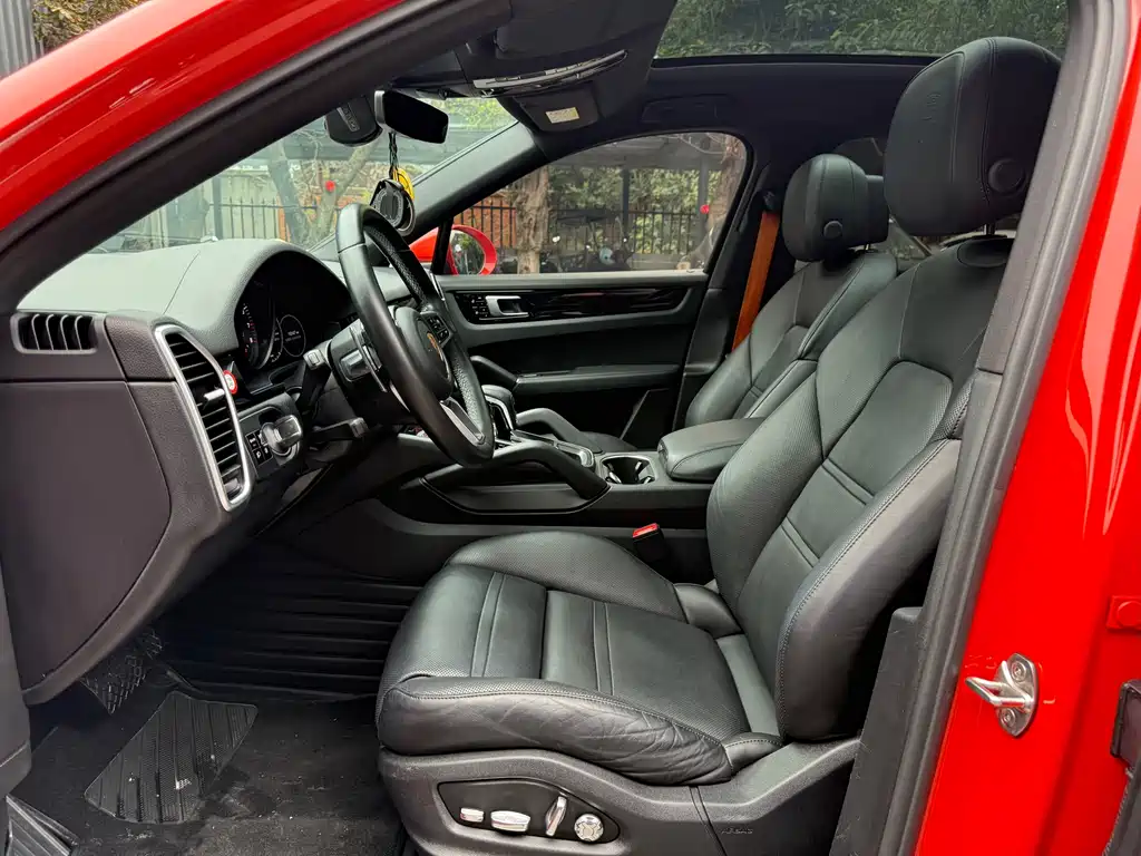 Cayenne 2019 Cayenne Coupé 3.0T купить на сайте DeffCars