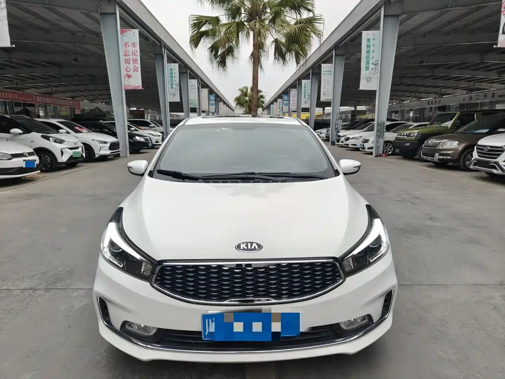 Kia K3 2017 1.6L Automatic 15th Anniversary Special Edition GLS купить на сайте DeffCars