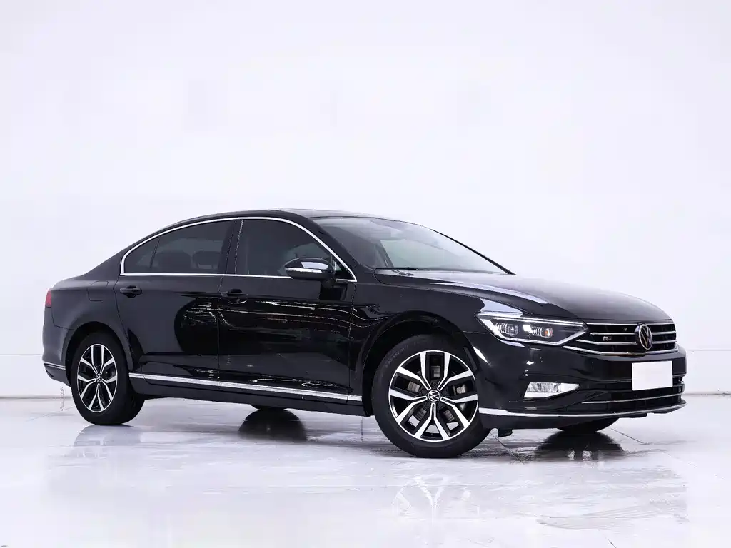 Magotan 2023 2 million commemorative edition 330TSI DSG leading model купить на сайте DeffCars