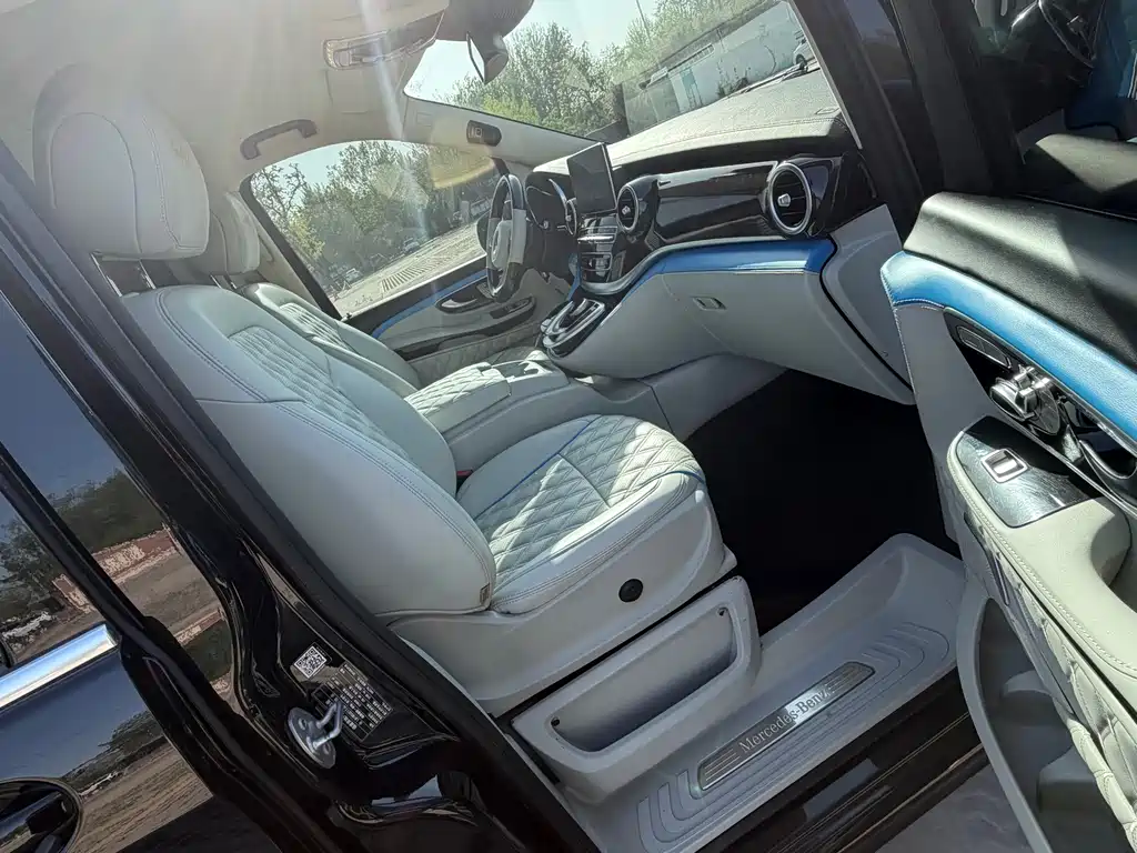 Mercedes-Benz V-Class 2018 V 260 Premium Edition National VI купить на сайте DeffCars