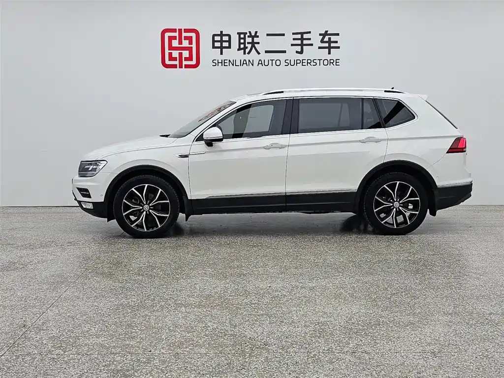 Tiguan L 2020 330TSI automatic two-wheel drive smart luxury version National VI купить на сайте DeffCars