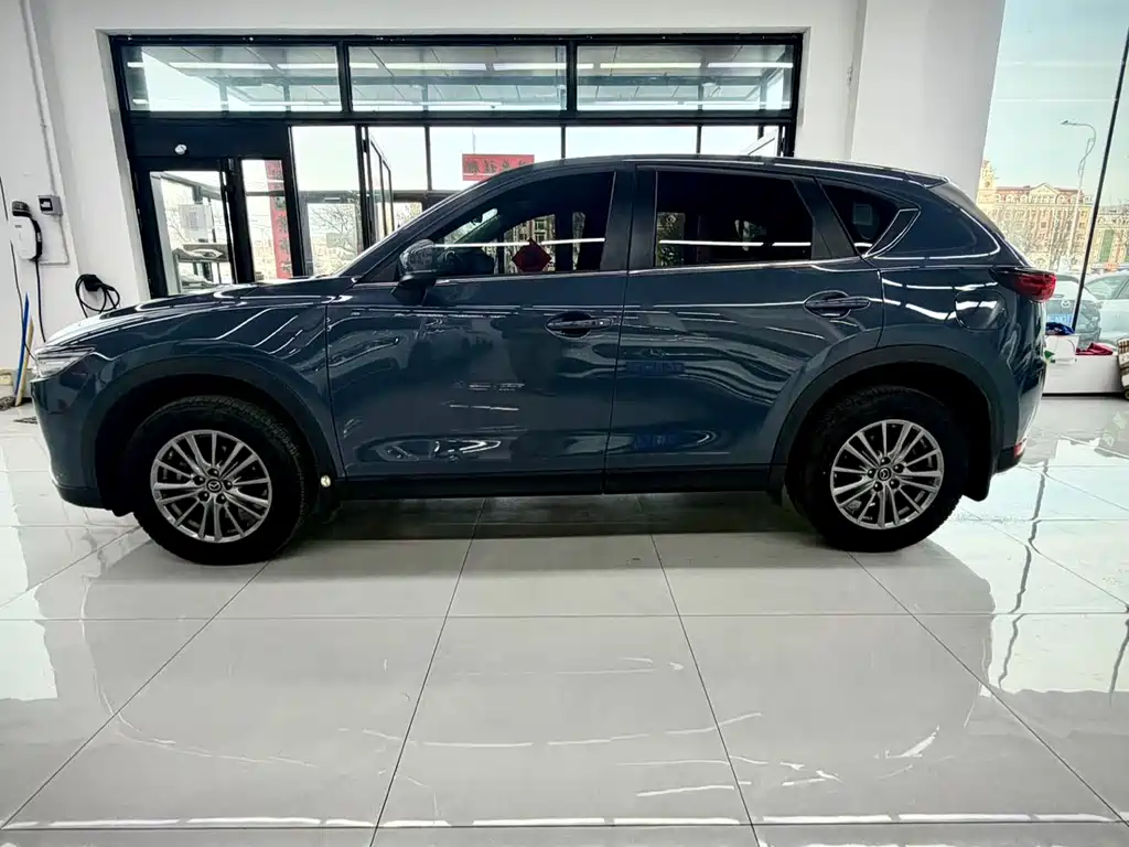 Mazda CX-5 2021 2.0L automatic two-wheel drive smart model купить на сайте DeffCars