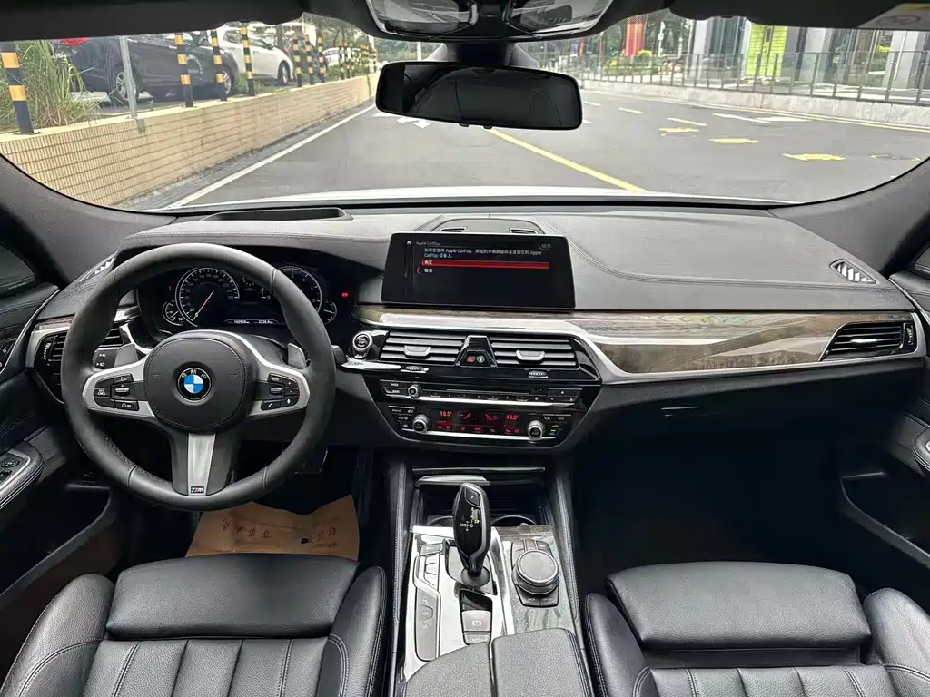 BMW 6 Series GT 2018 630i M Sports Package купить на сайте DeffCars