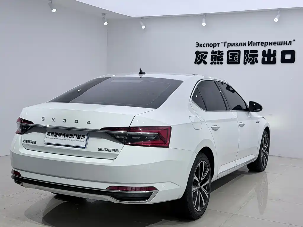 Superb 2023 facelift TSI280 DSG exclusive version купить на сайте DeffCars