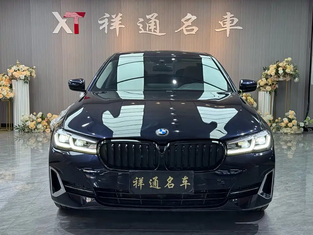 BMW 5 Series 2022 530Li Exclusive Luxury Package купить на сайте DeffCars